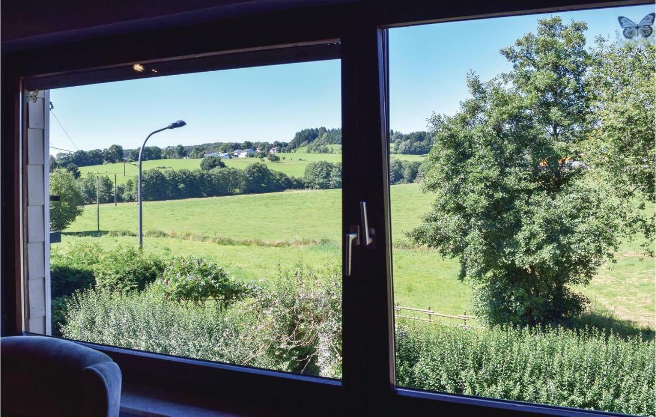 Cozy Home In Sellerich With Kitchen Exteriör bild